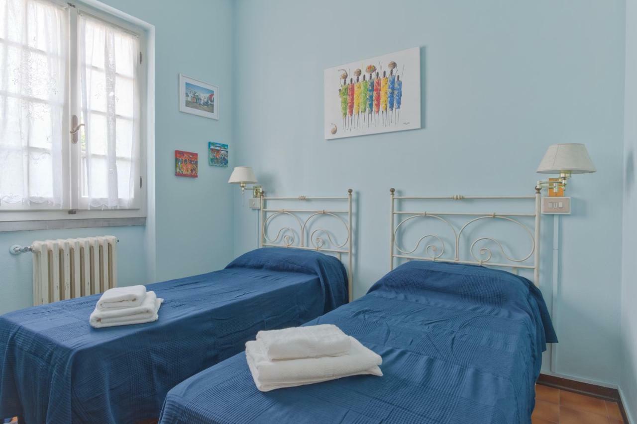 Maureen'S Beach House Forte dei Marmi Bagian luar foto